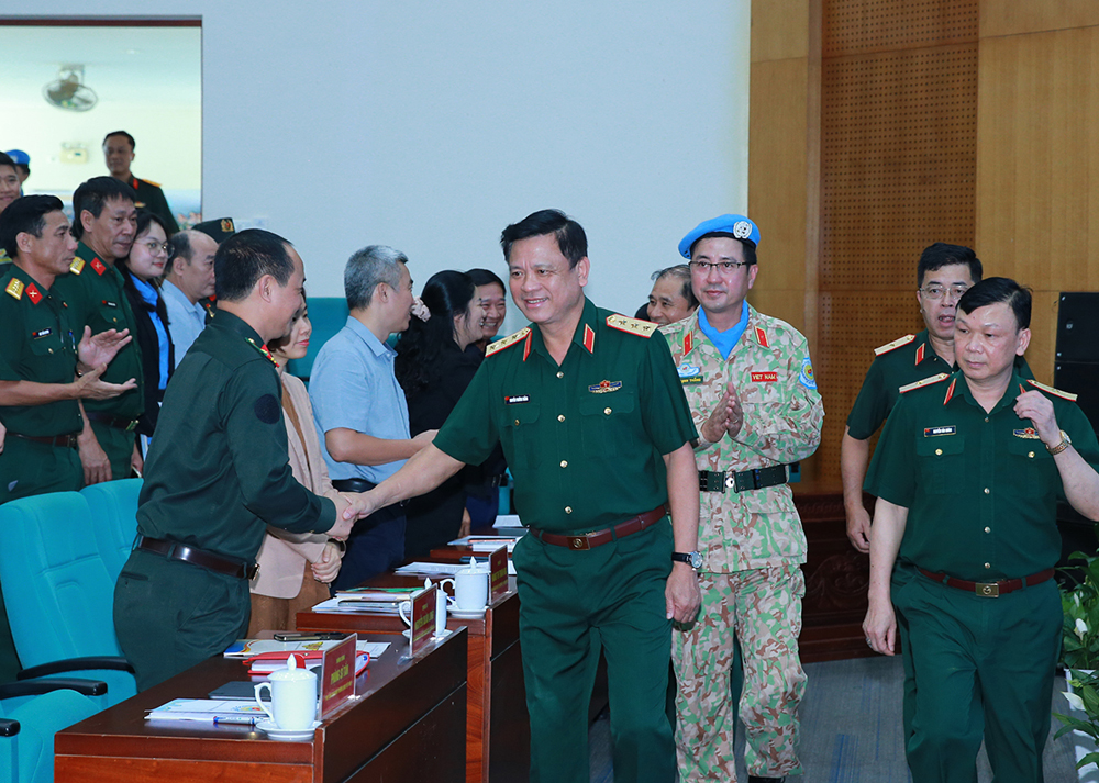 /UploadStore/admin/260527 hoi nghi bqp/b1.jpg